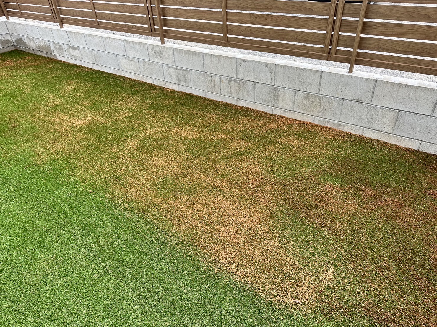 暑くなりにくい高機能人工芝に マジックサンドZERO INFFILを紹介